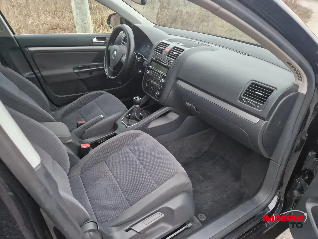 Volkswagen Jetta - фото 13