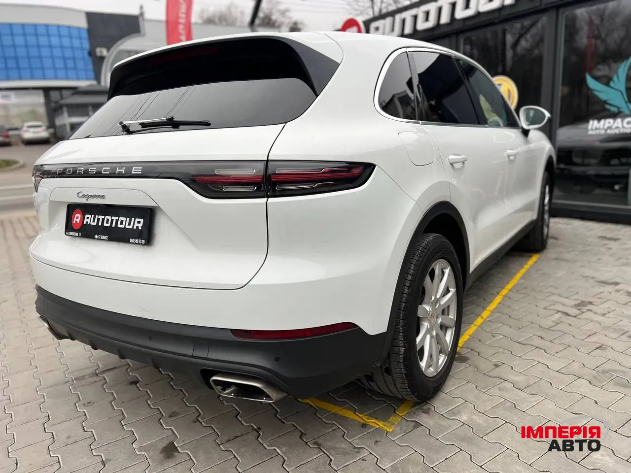Porsche Cayenne - фото 10