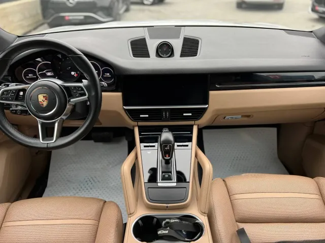 Porsche Cayenne - фото 5