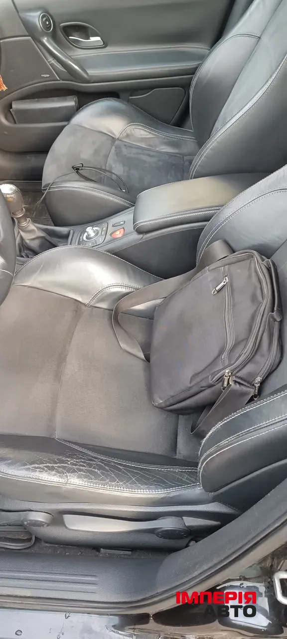 Renault Laguna - фото 8