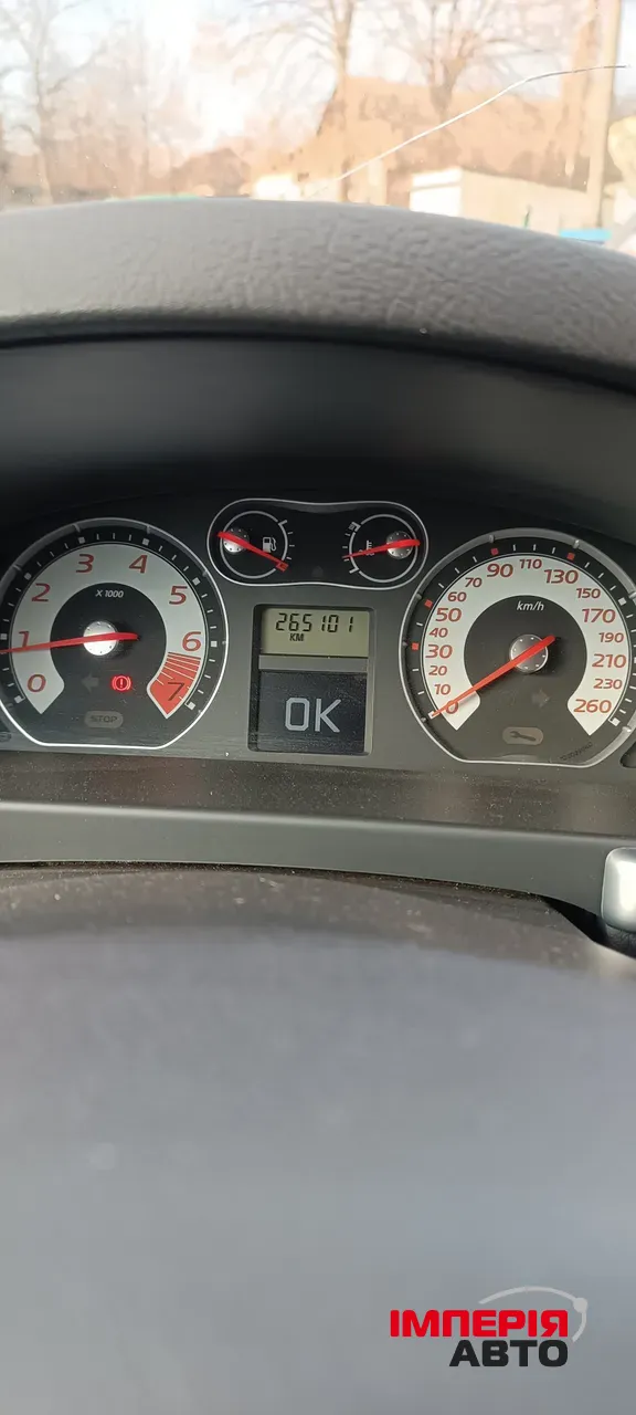 Renault Laguna - фото 4