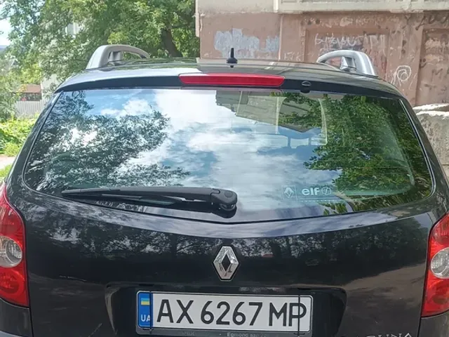 Renault Laguna - фото 2