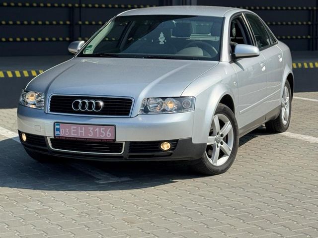 Audi A4 - зображення 1