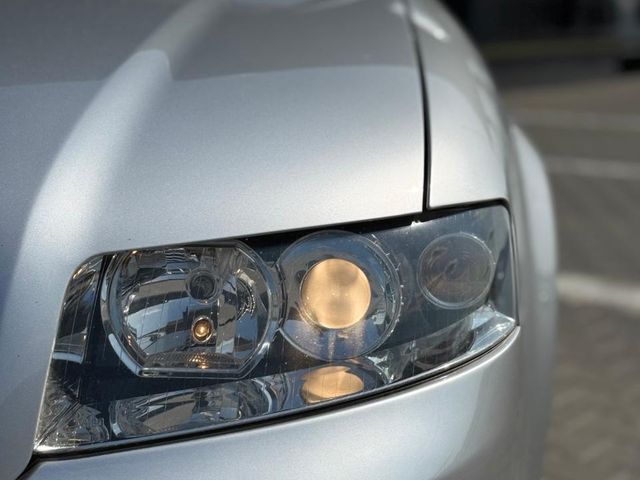 Audi A4 - зображення 2
