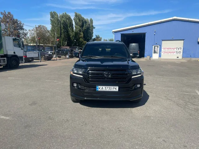 Toyota Land Cruiser - фото 4