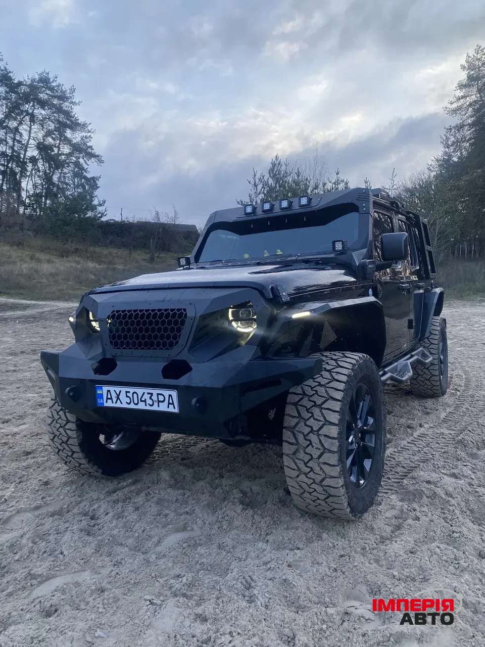 Jeep Wrangler - фото 9