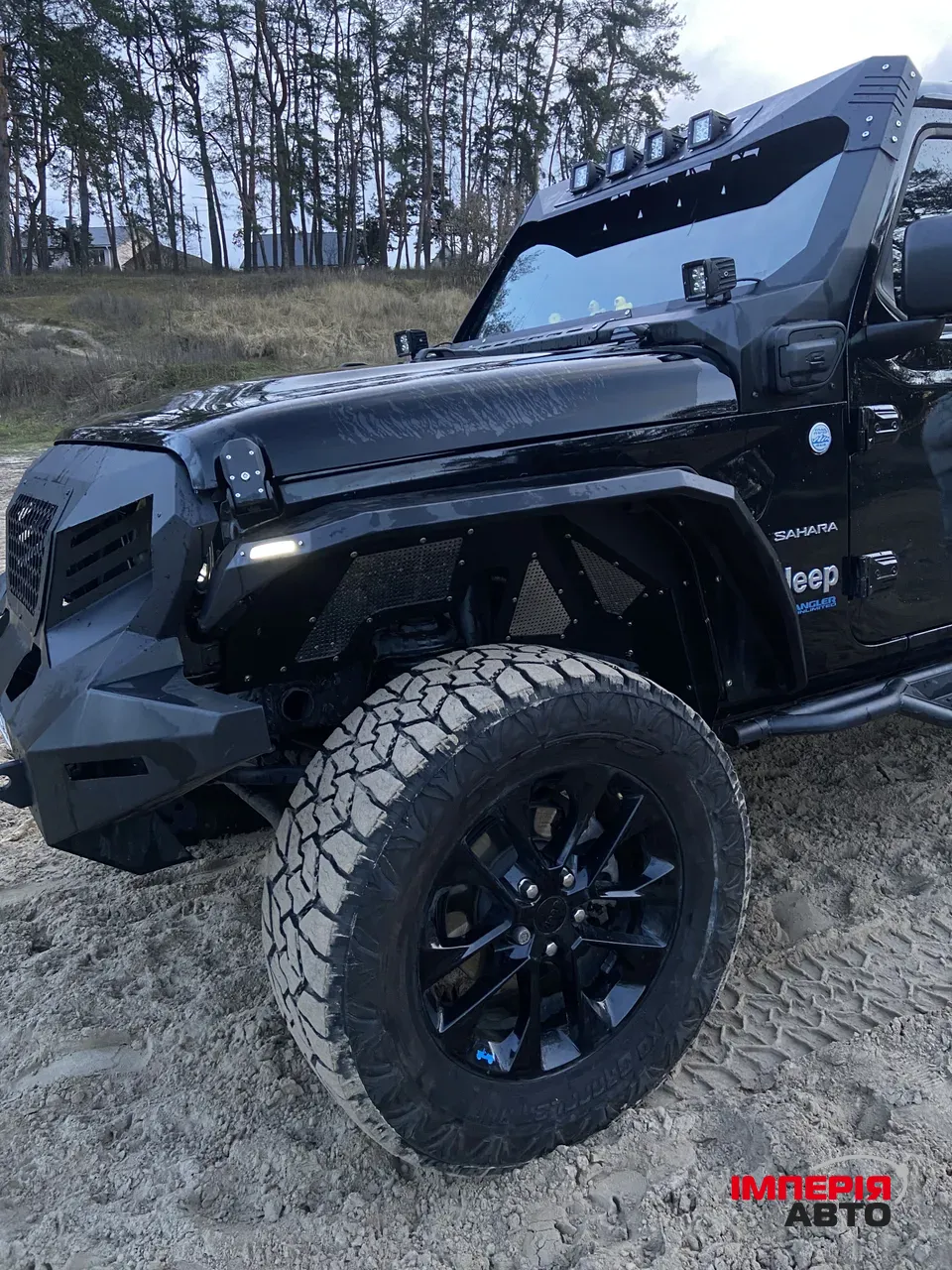 Jeep Wrangler - фото 5