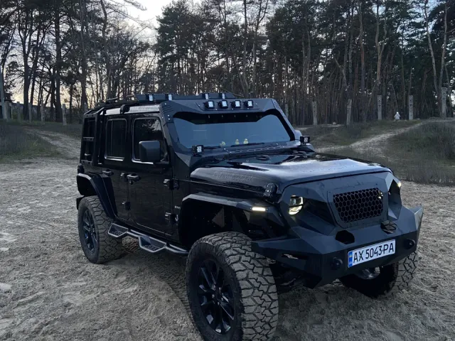 Jeep Wrangler - фото 2