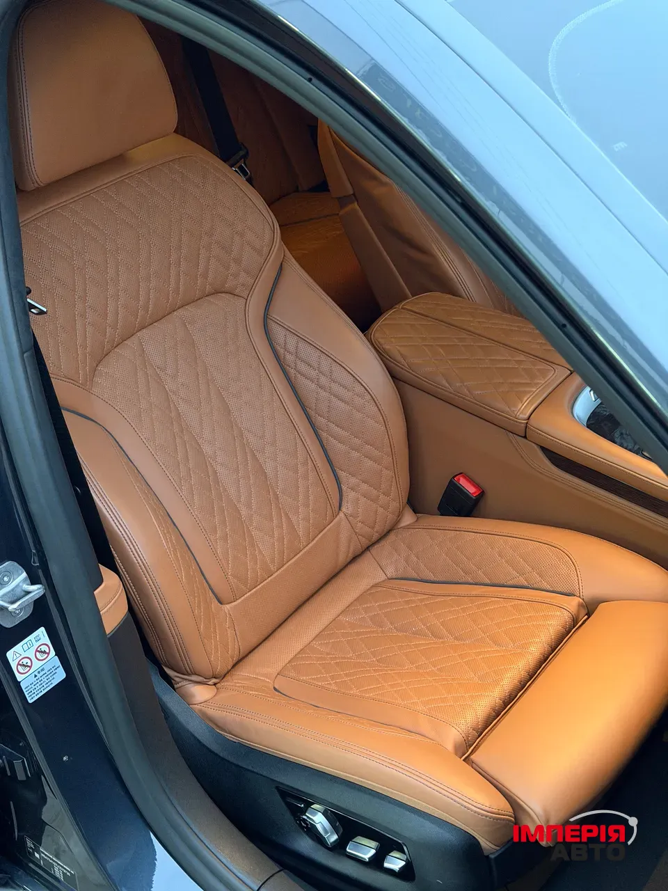 BMW 7 серії - фото 11