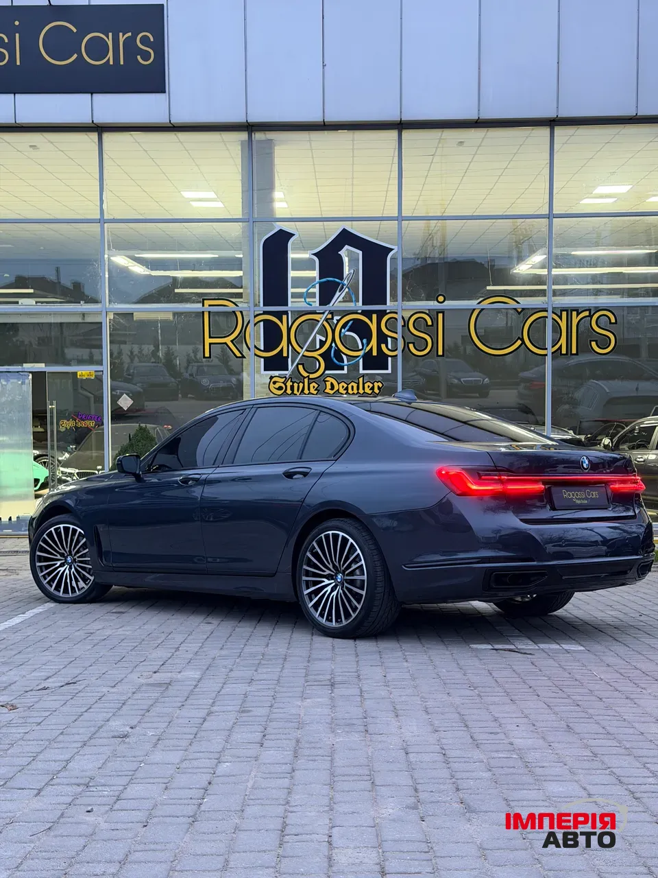 BMW 7 серії - фото 5