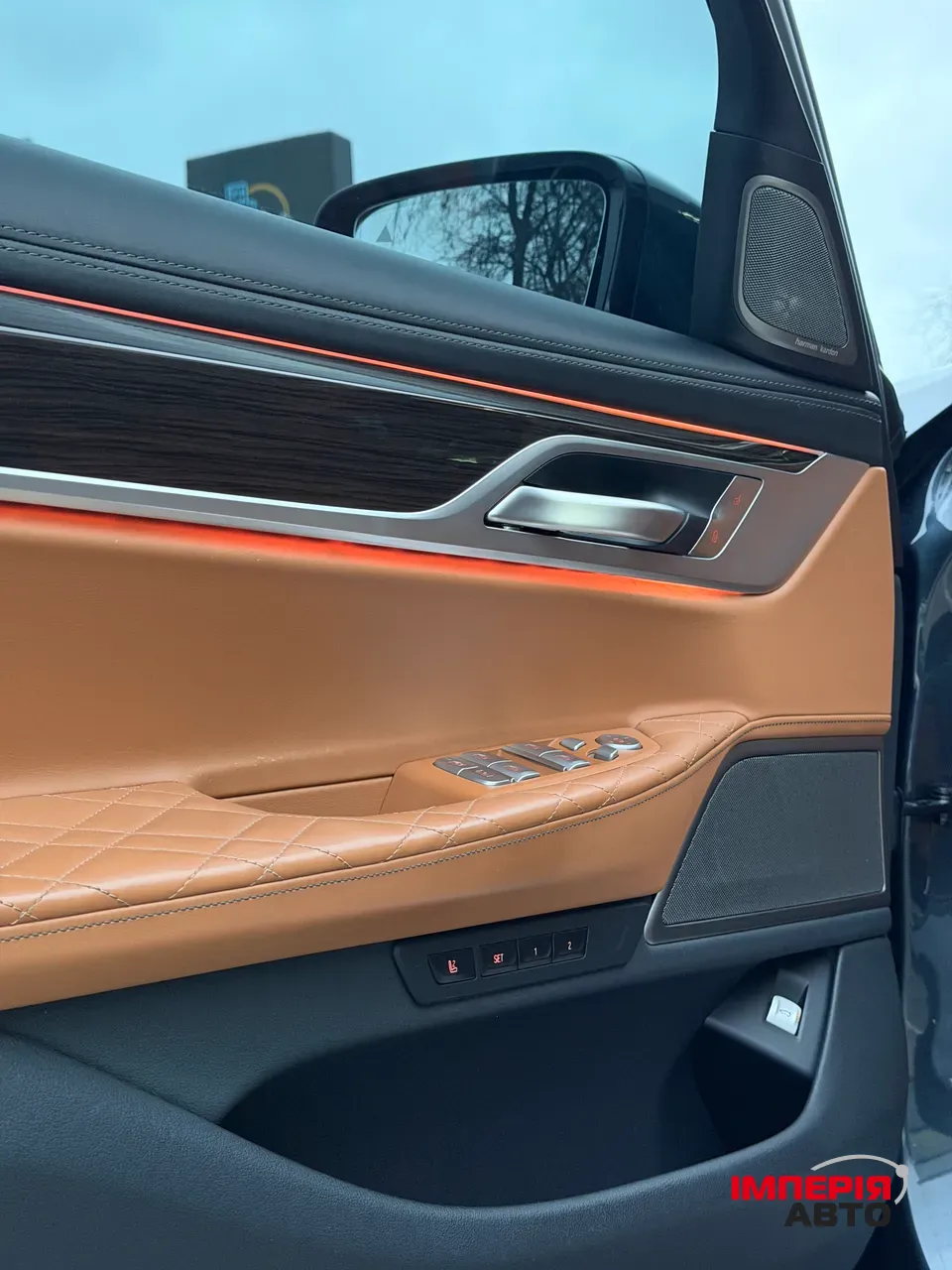 BMW 7 серії - фото 14