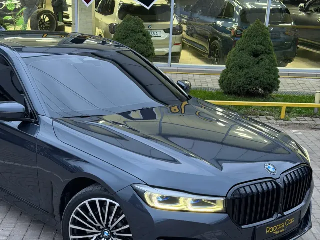 BMW 7 серії - фото 4