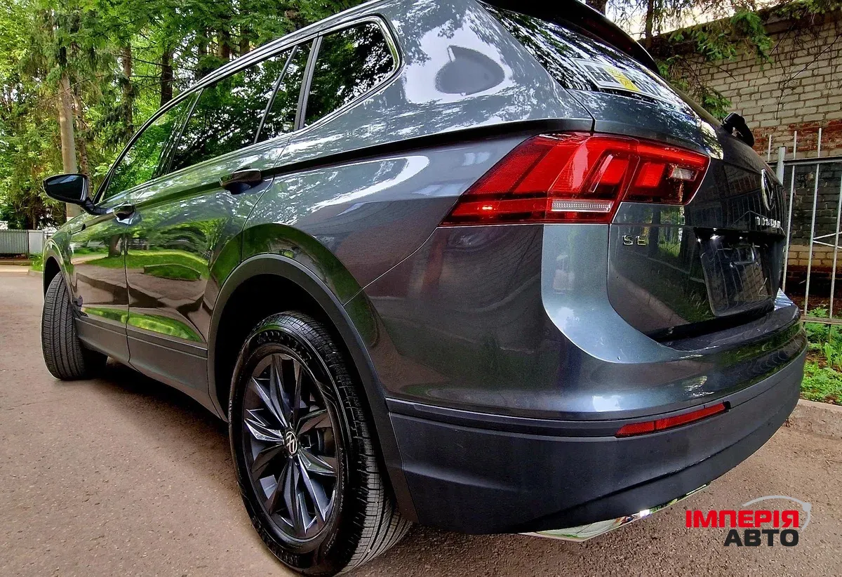 Volkswagen Tiguan - фото 7