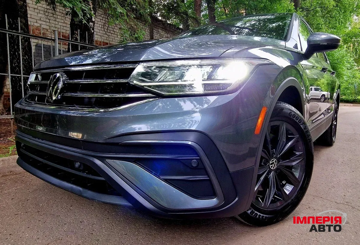 Volkswagen Tiguan - фото 2