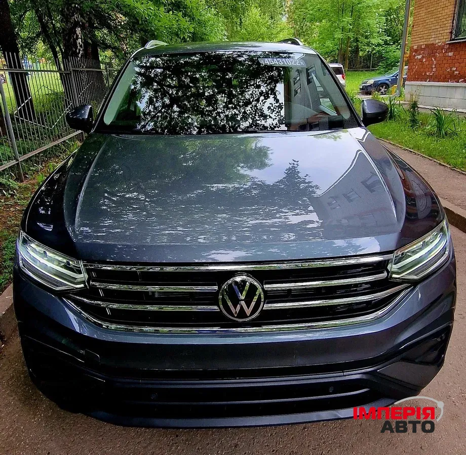 Volkswagen Tiguan - фото 1