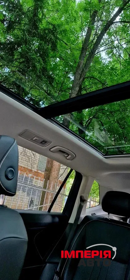 Volkswagen Tiguan - фото 27