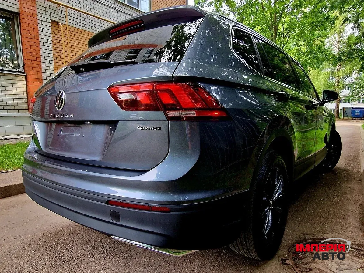 Volkswagen Tiguan - фото 11