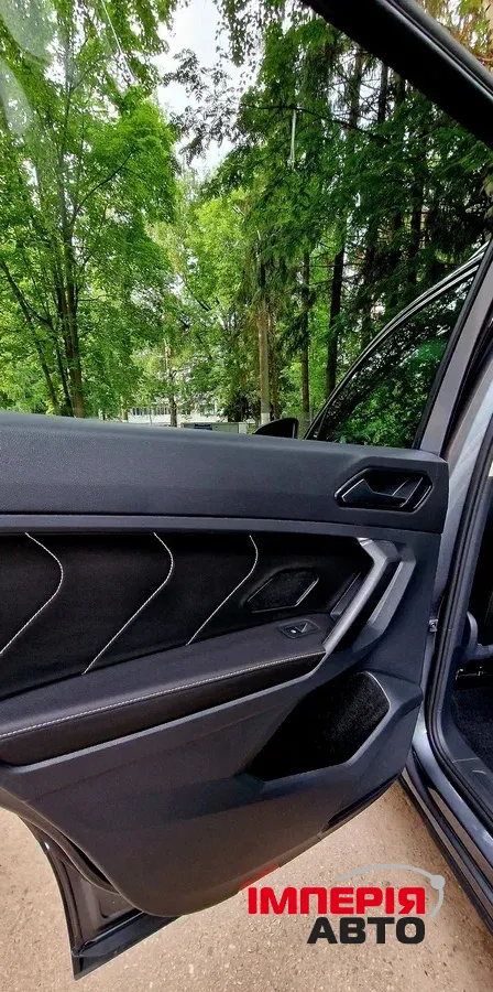 Volkswagen Tiguan - фото 18