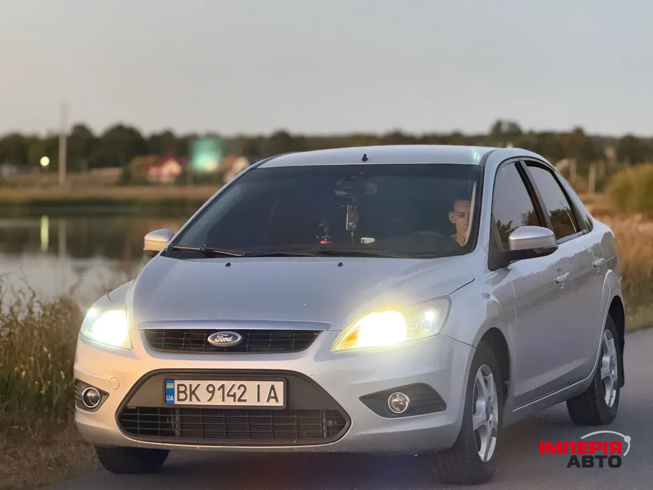 Ford Focus - фото 7