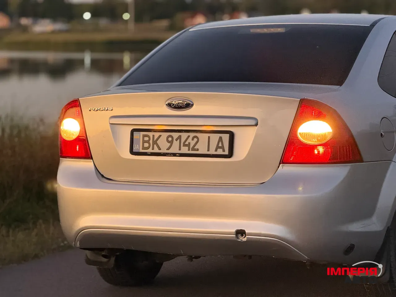 Ford Focus - фото 8