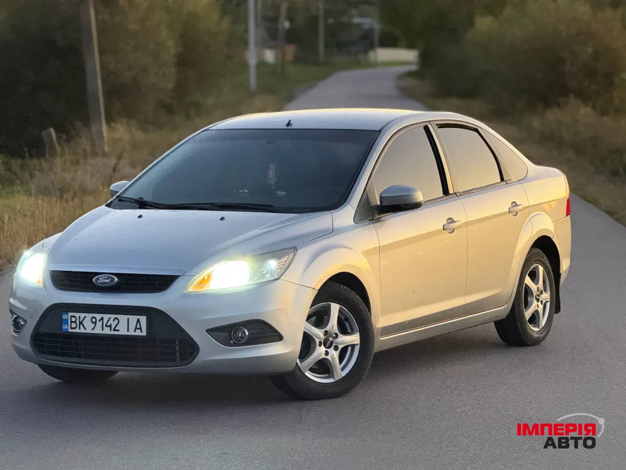 Ford Focus - фото 5