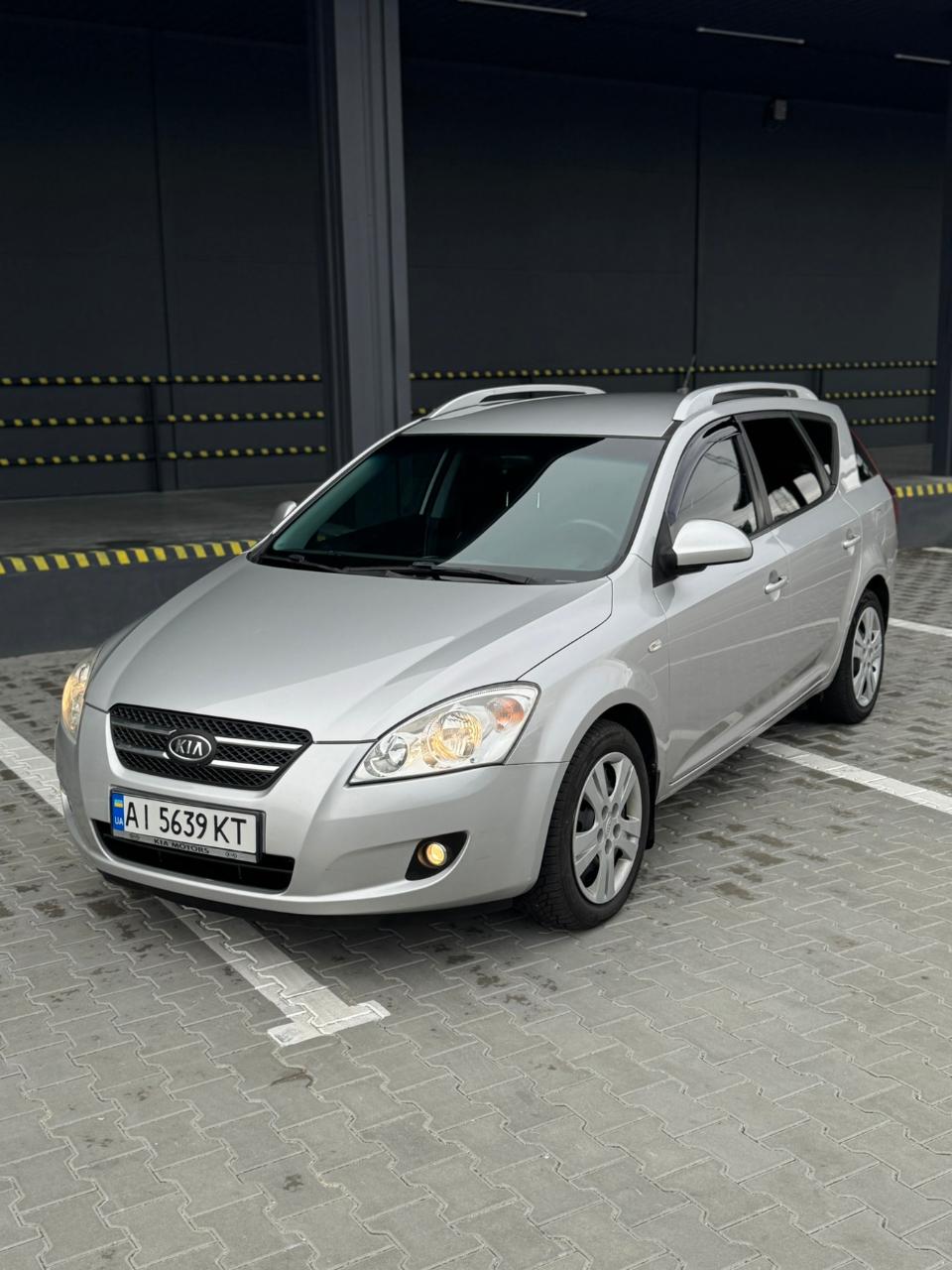 Kia Ceed - фото 3