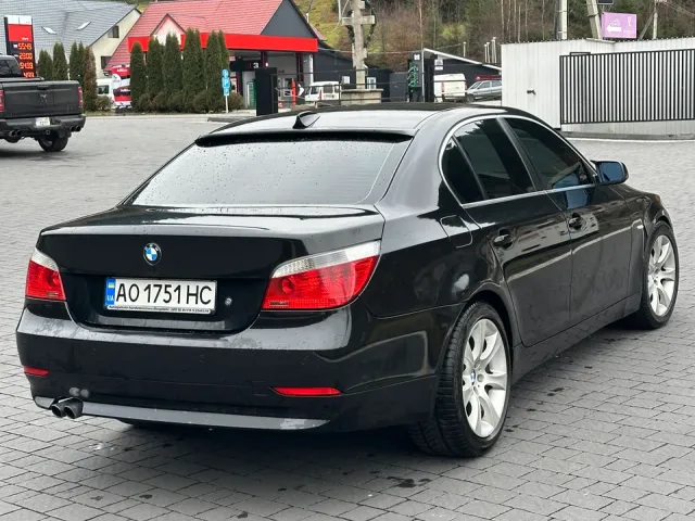 BMW 5 серії - фото 3