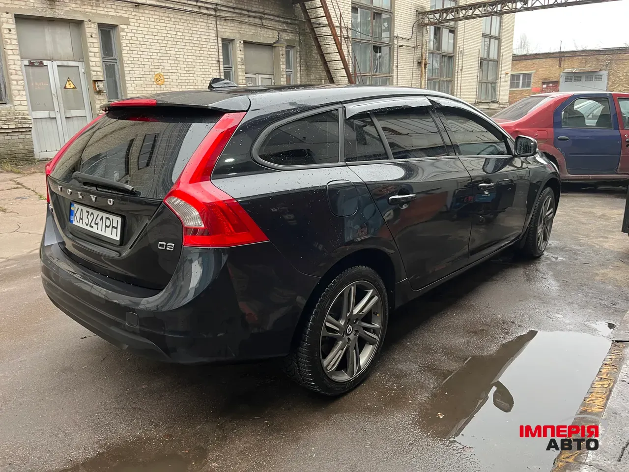 Volvo V60 - фото 5