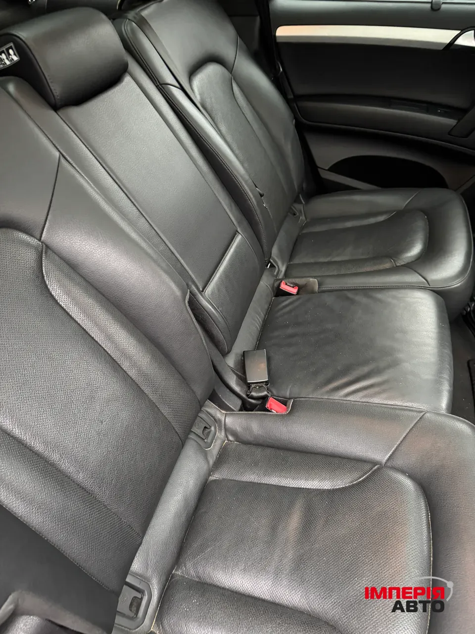 Audi Q7 - фото 23