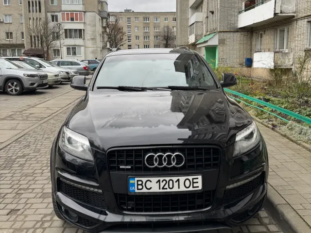 Audi Q7 - фото 2