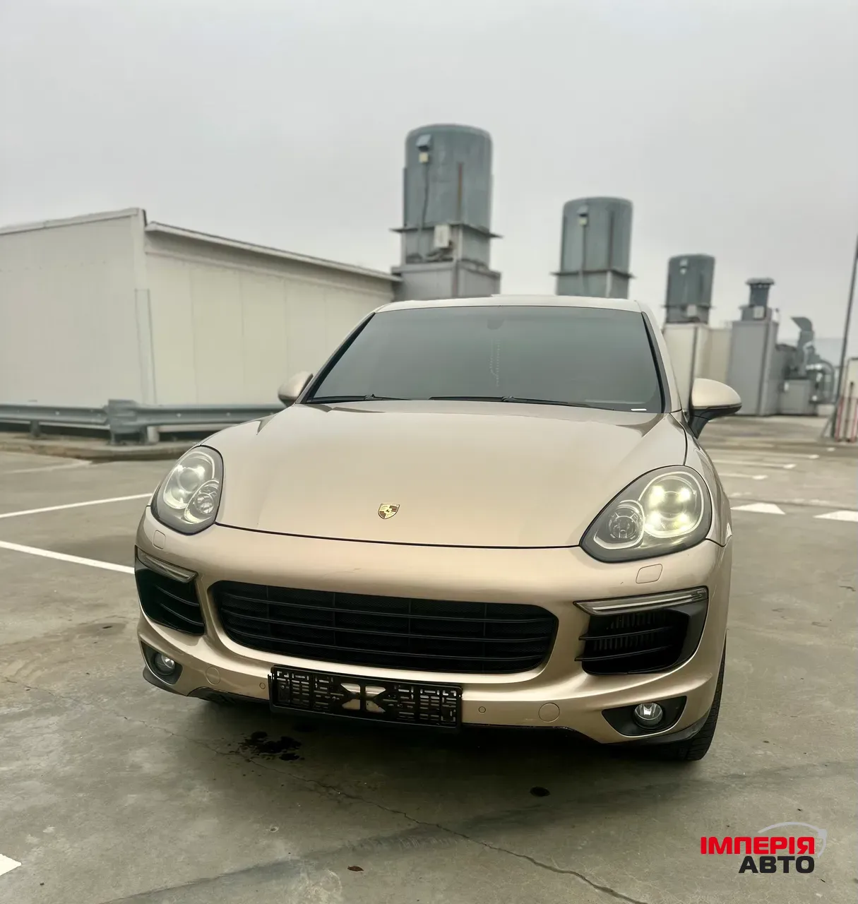 Porsche Cayenne - фото 3