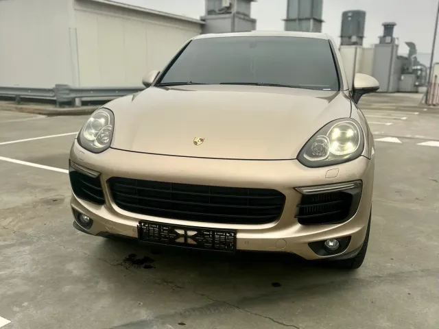 Porsche Cayenne - фото 4