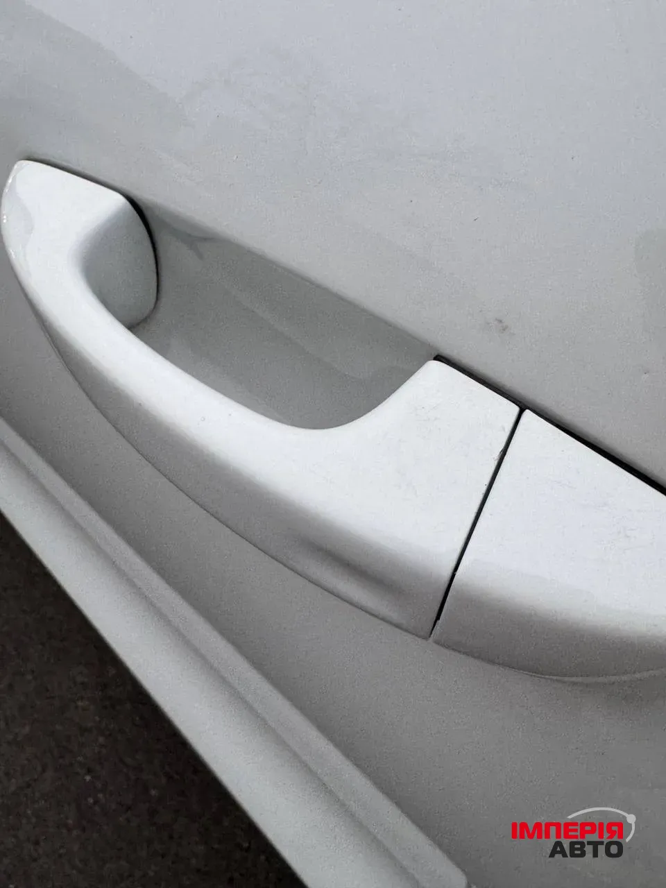 Volkswagen Touareg - фото 9