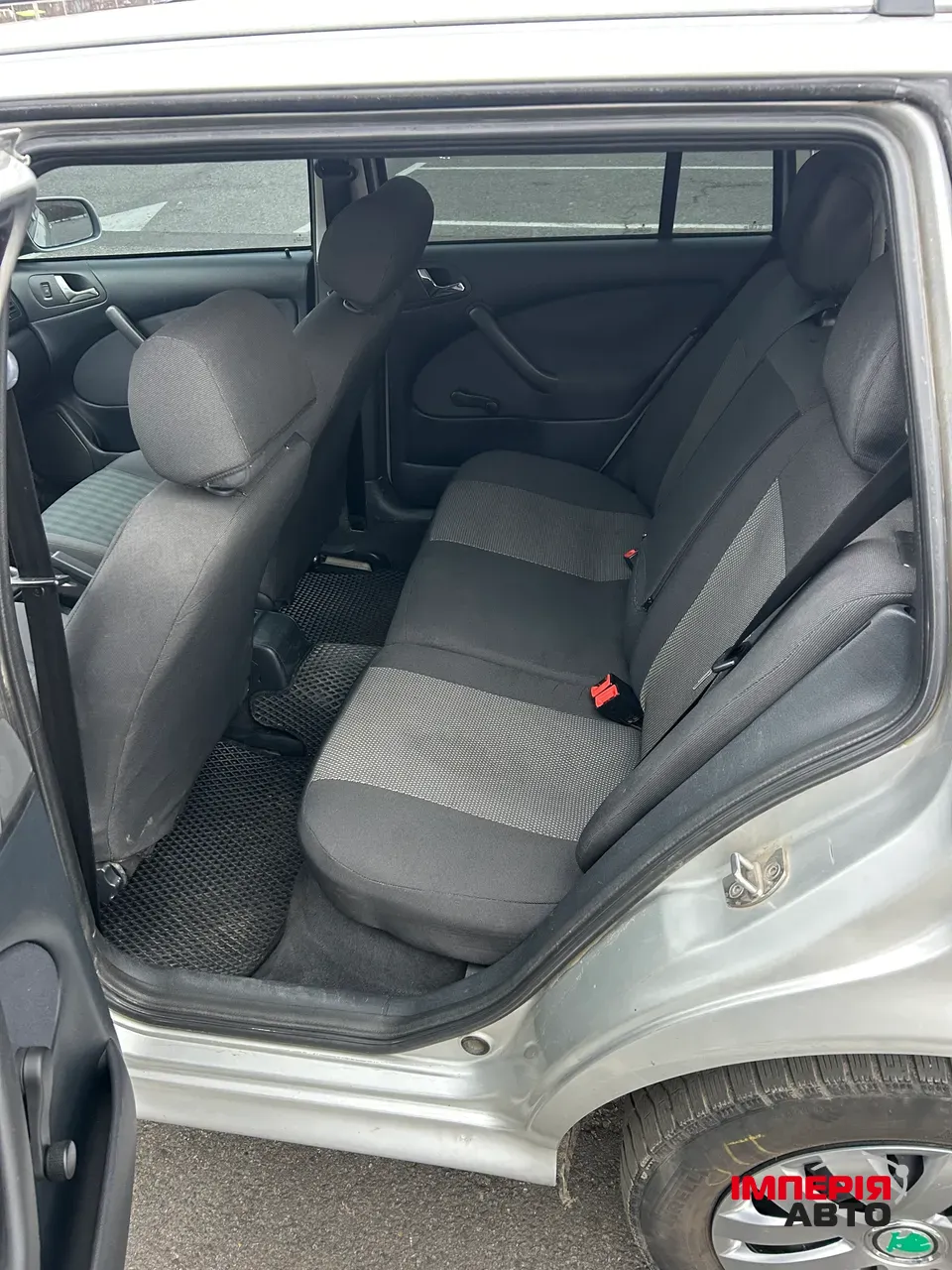 Skoda Octavia - фото 9