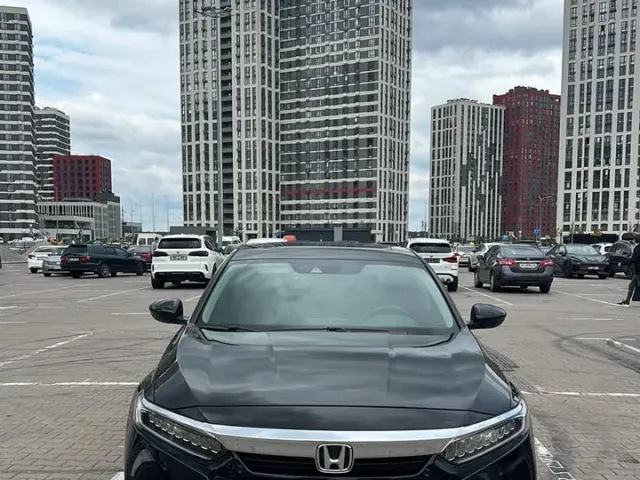 Honda Accord - фото 1