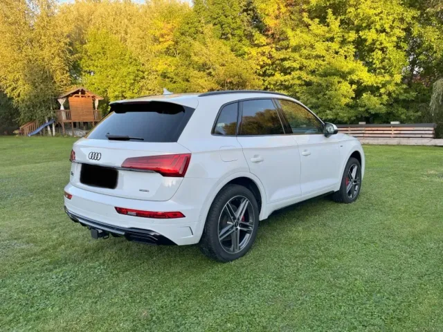 Audi Q5 - фото 3