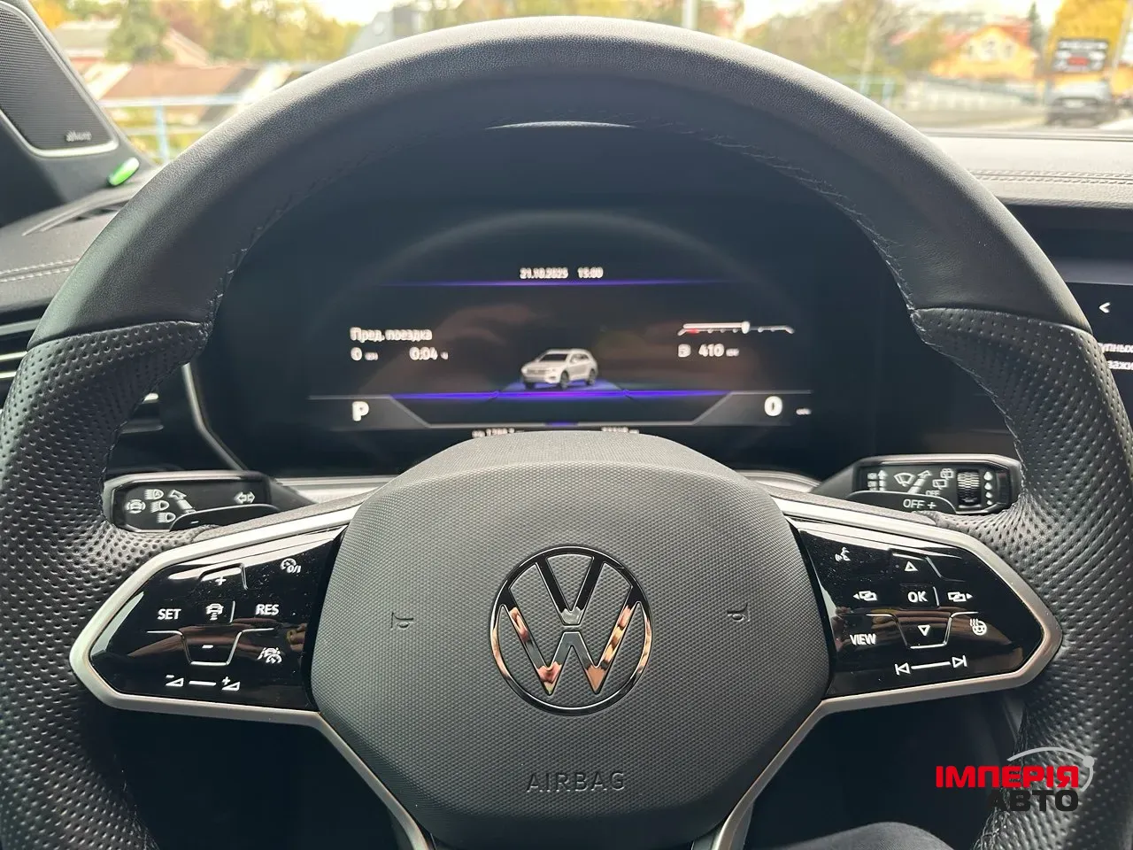 Volkswagen Touareg - фото 9