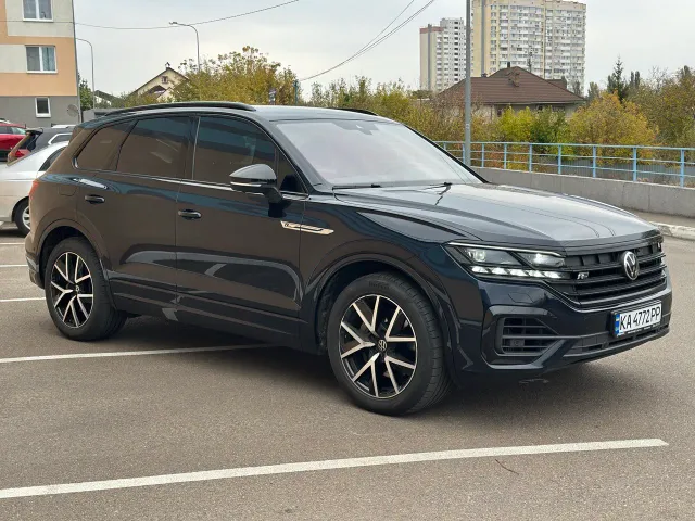Volkswagen Touareg - фото 3