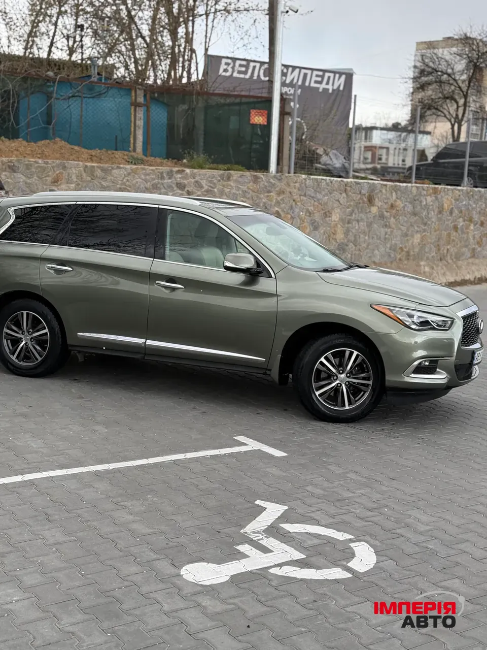 Infiniti QX60 - фото 3