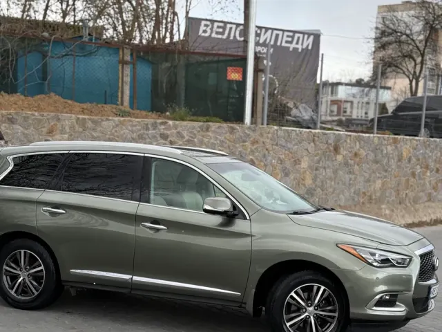 Infiniti QX60 - фото 3