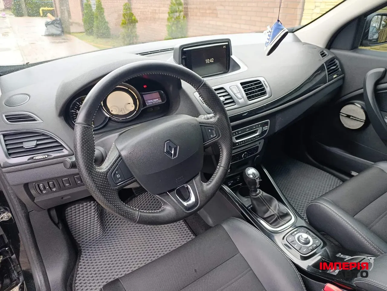 Renault Megane - фото 6