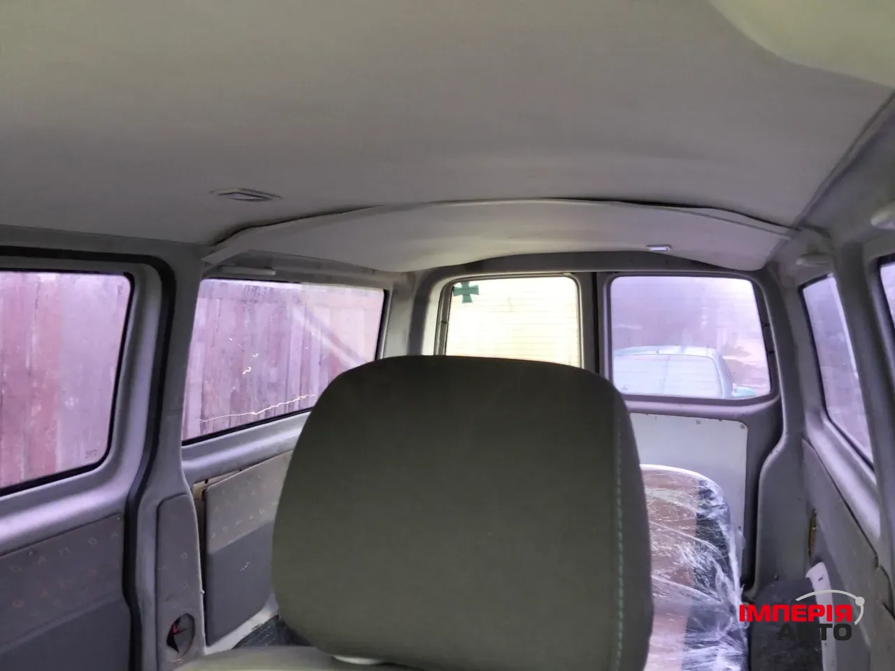 Volkswagen Transporter - фото 2