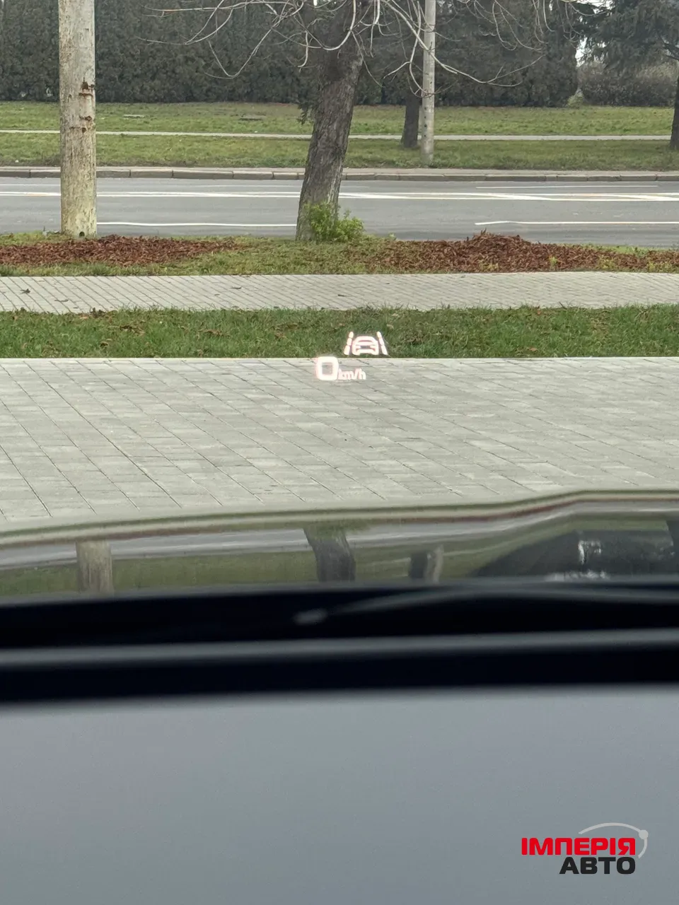 Audi e-tron - фото 36