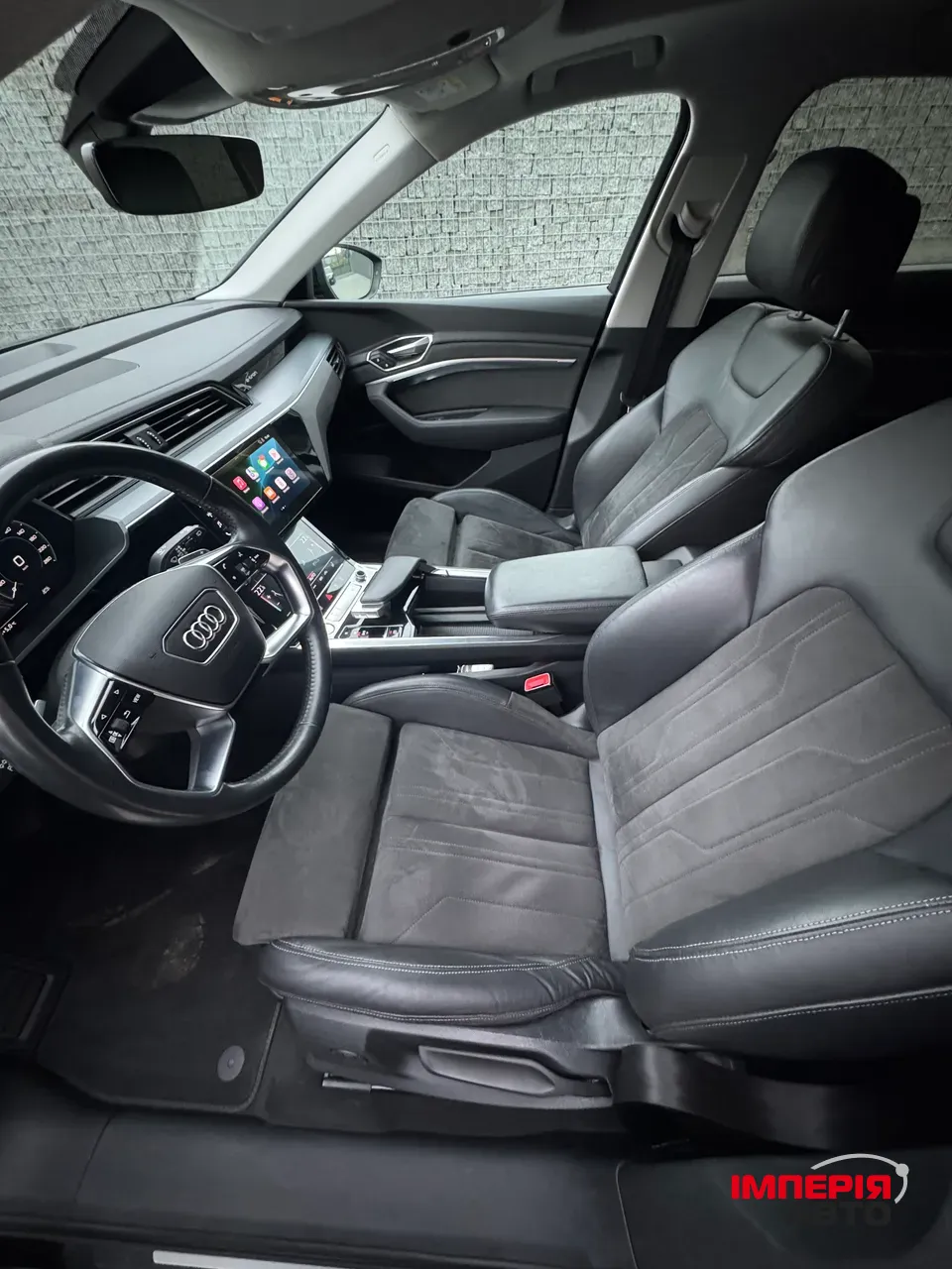 Audi e-tron - фото 16