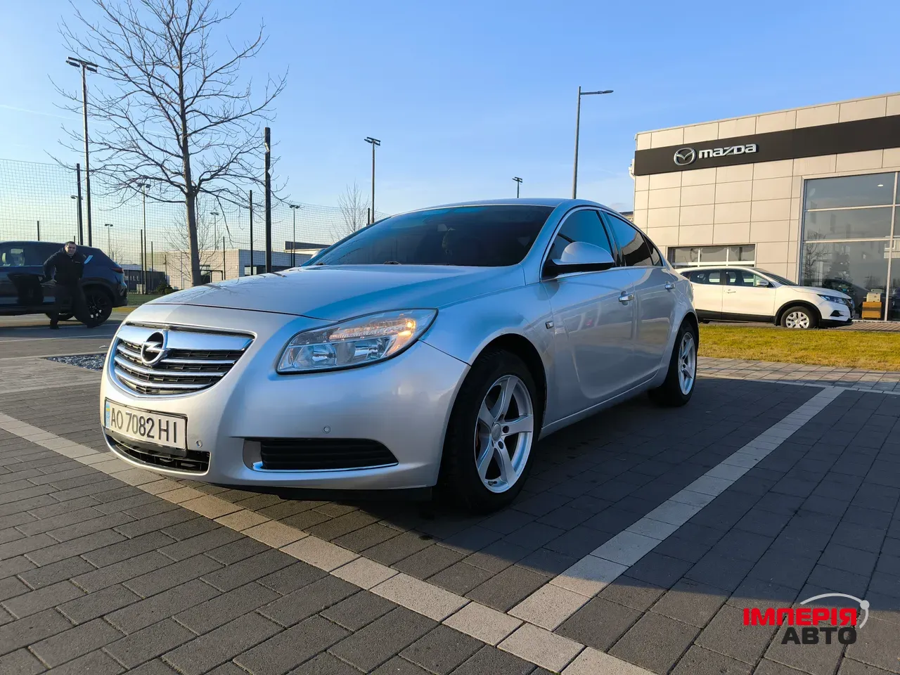 Opel Insignia - фото 1