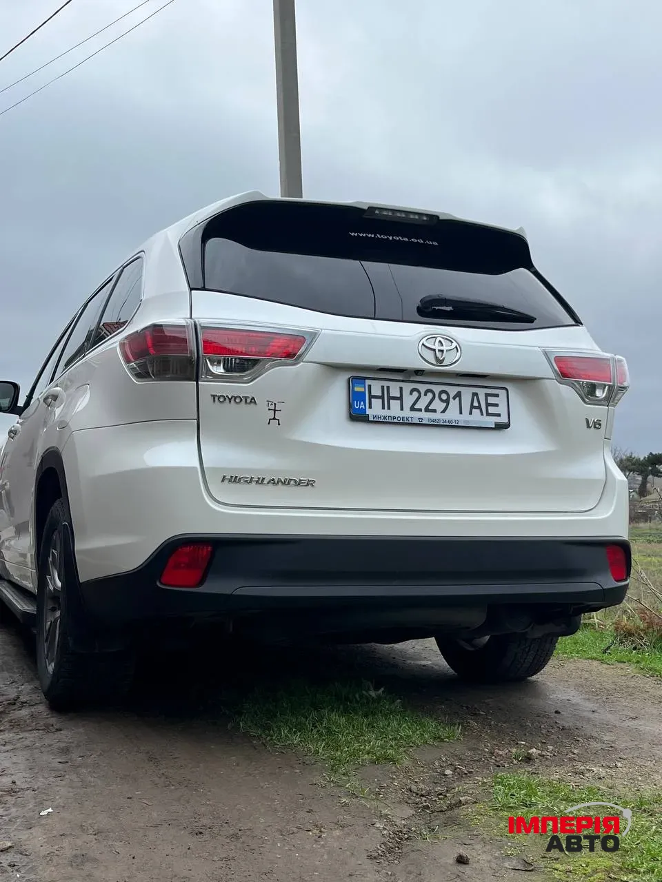 Toyota Highlander - фото 3