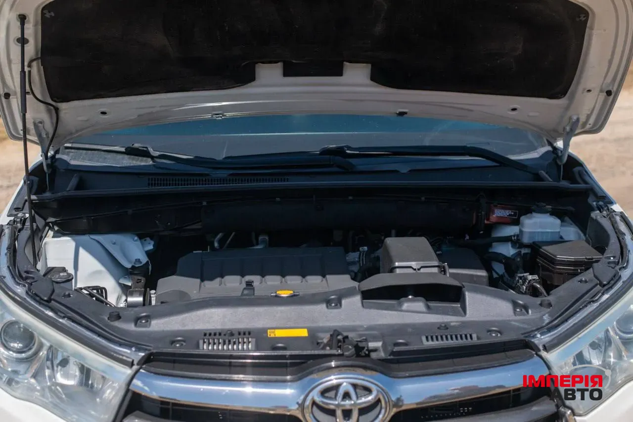 Toyota Highlander - фото 12