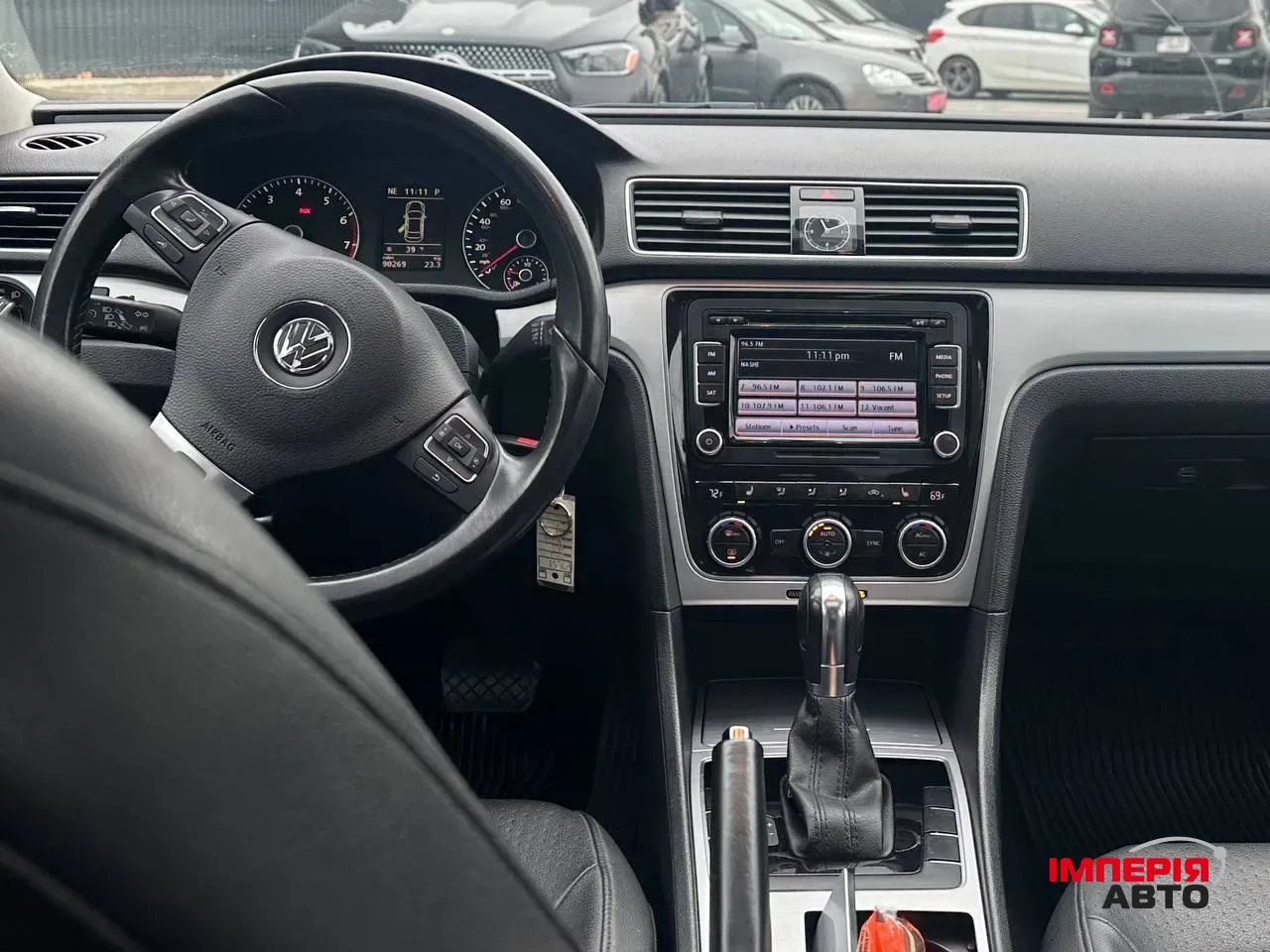 Volkswagen Passat - фото 6