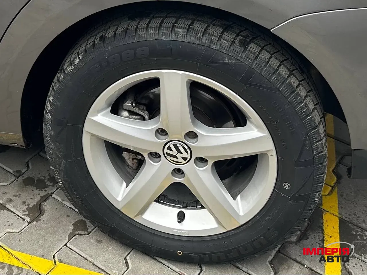 Volkswagen Touran - фото 6
