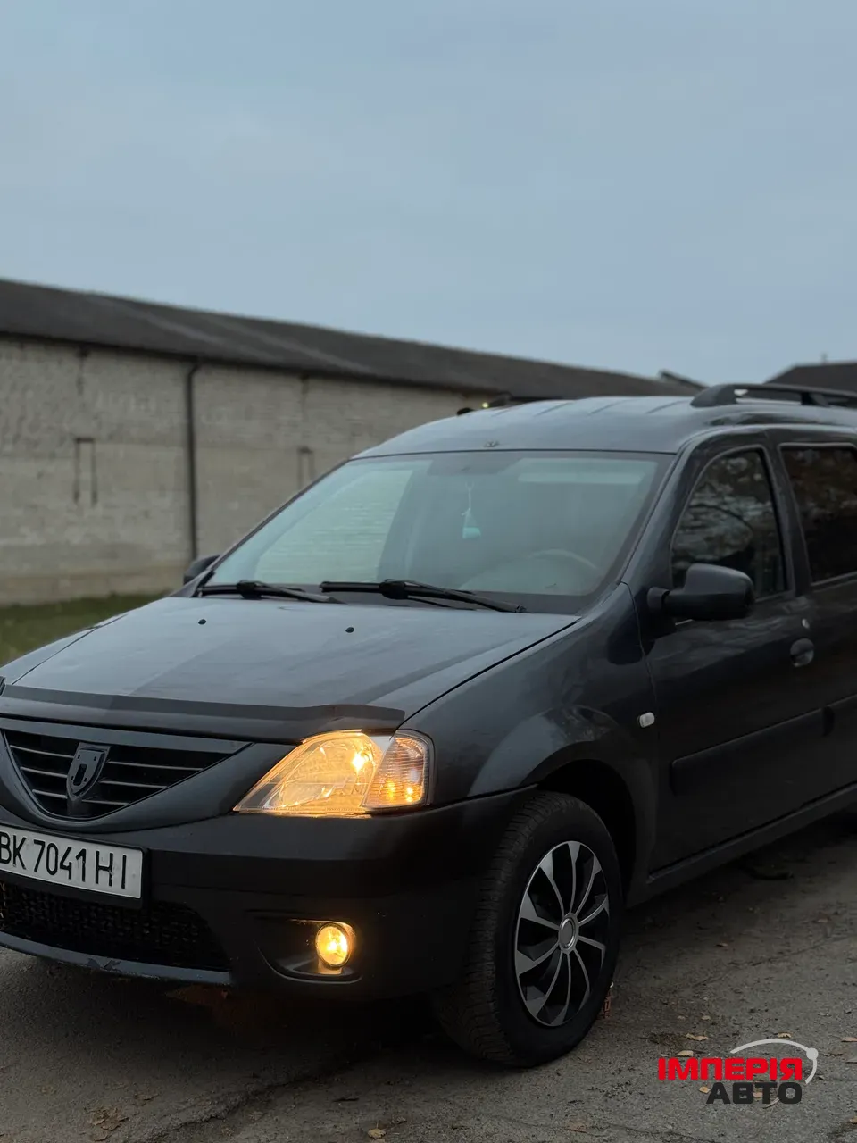 Dacia Logan - фото 2